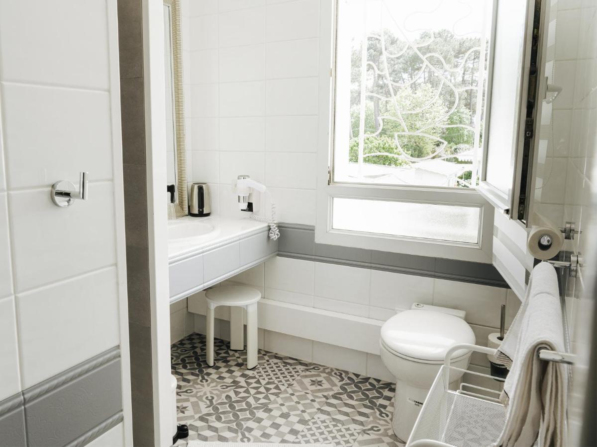 Chambres D'Hotes Villa La Louisiane 아레즈 외부 사진